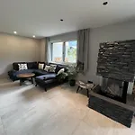 Schlossalm Bis 9 Personen Casa de Férias *