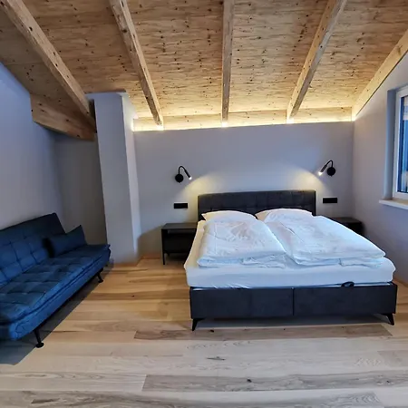 Dom wakacyjny Schlossalm Bis 9 Personen