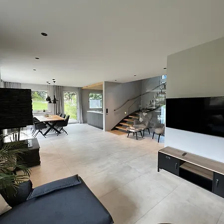 Ferienhaus Schlossalm Bis 9 Personen