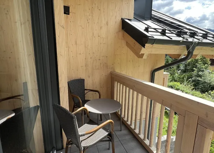 Schlossalm Bis 9 Personen Ferienhaus *